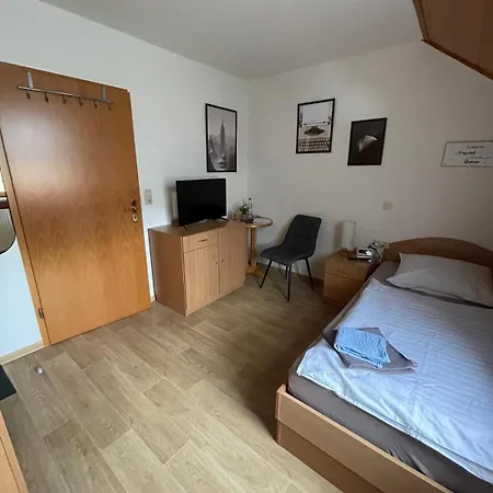 Sandstein- & Maerchenhoehle Gbr Guest house *