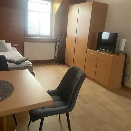 Sandstein- & Maerchenhoehle Gbr Guest house *