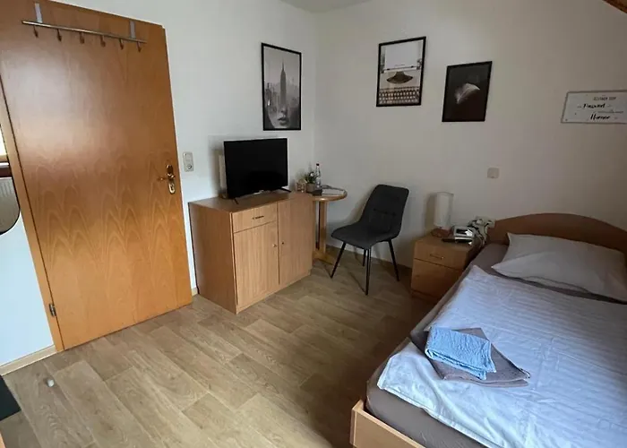 Sandstein- & Maerchenhoehle Gbr Guest house *